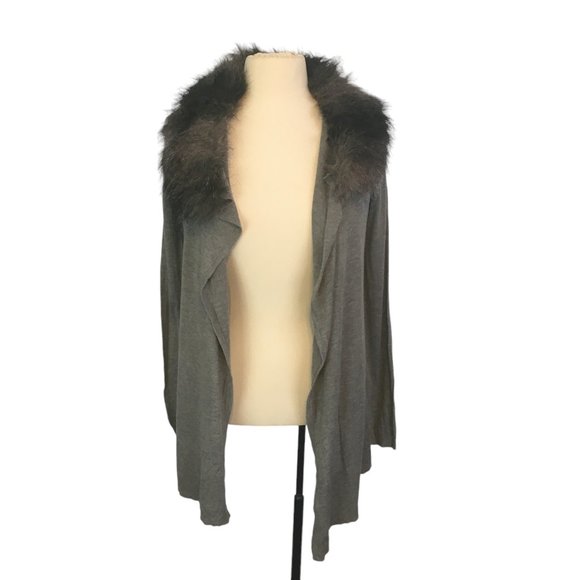 Jennifer Lopez Gray Lightweight Open Front Cardigan w/ Faux Fur Collar, size XS - Picture 1 of 10